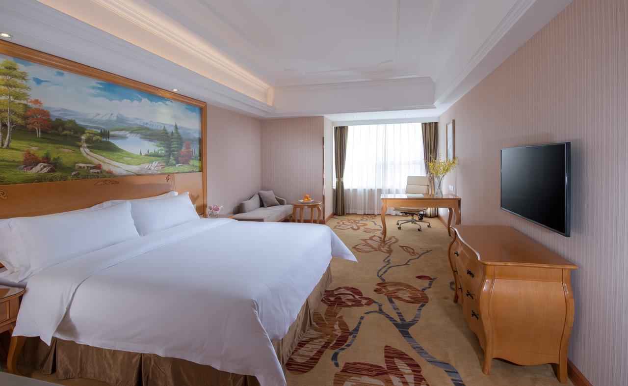 Vienna 3 Best Hotel Wuhan Taibei Road المظهر الخارجي الصورة
